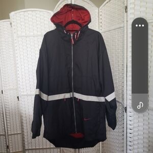 💟💖Nike windbreaker black white & red hooded *size XL💝